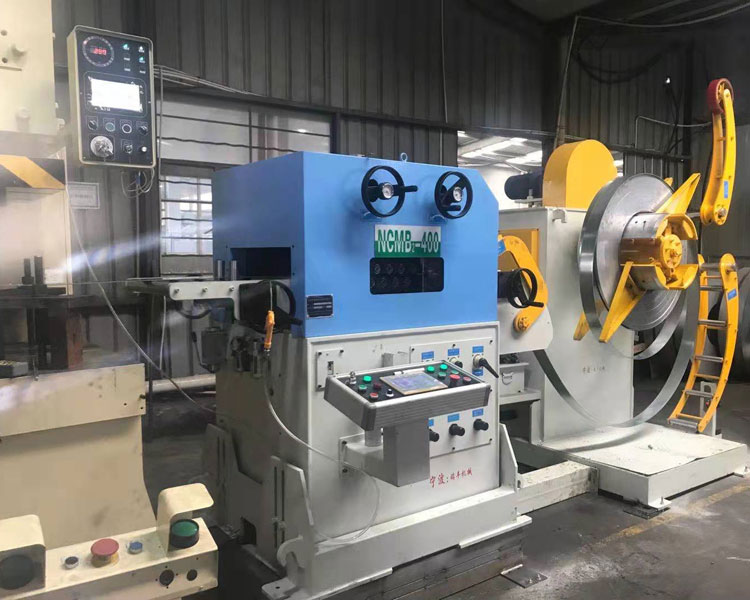 NCMB-400三合一伺服整平送料機(jī)